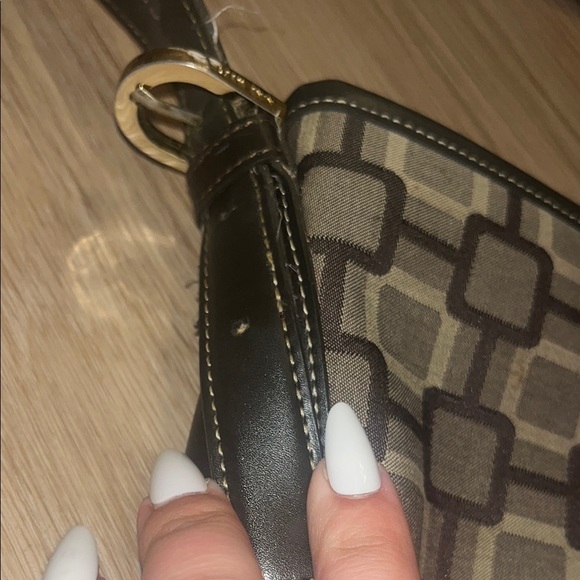 Nine West Stylish Brown Patterned Shoulder Bag (READ DESCRIPTION) - Picture 14 of 15